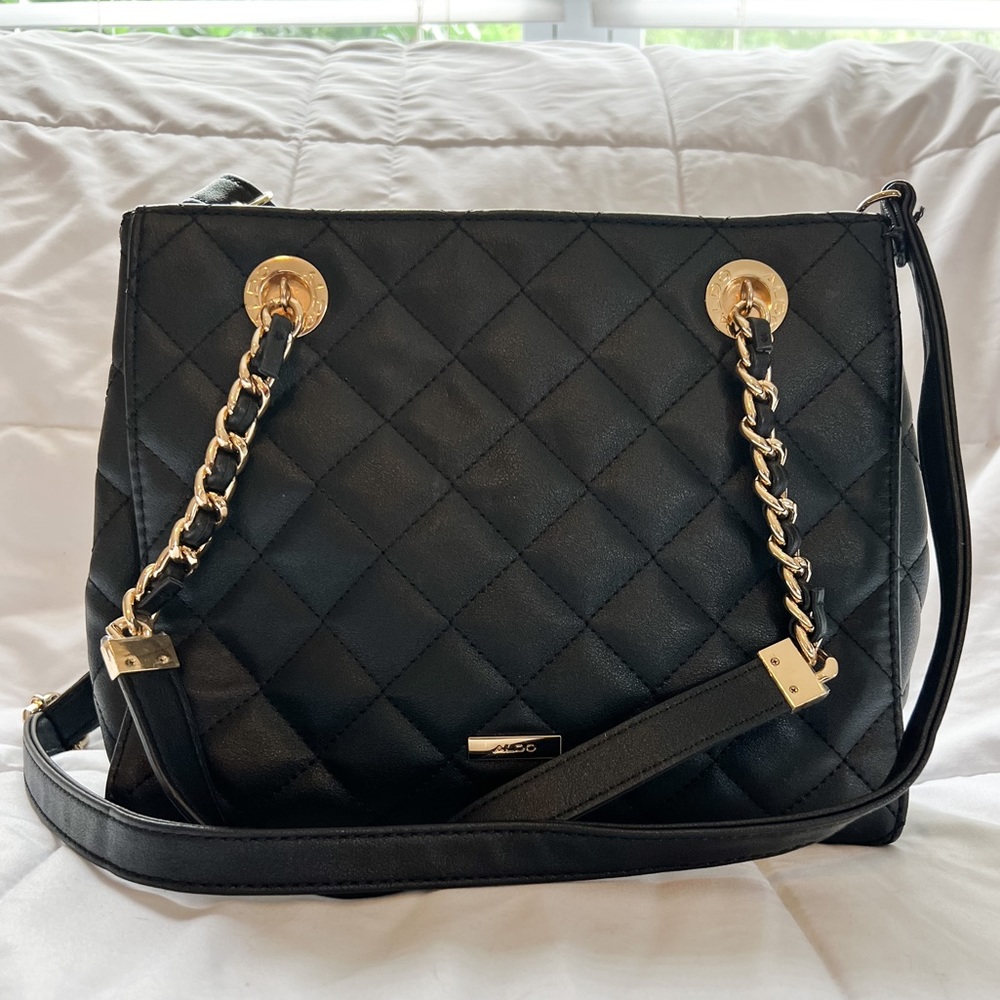 ALDO quilted chain purse